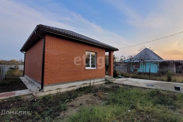 дом муниципальное образование Краснодар, Малиновая улица фото