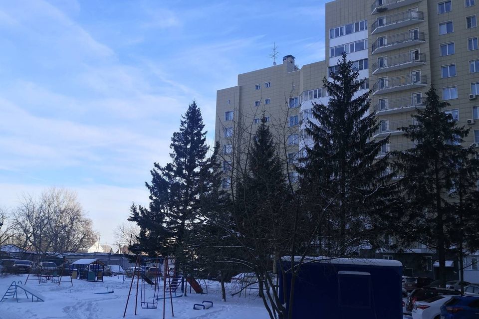 квартира г Барнаул ул Путиловская 20г муниципальное образование Барнаул фото 3